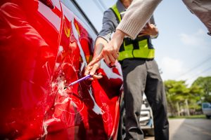 ¿Qué daños se indemnizan en un accidente de tráfico?